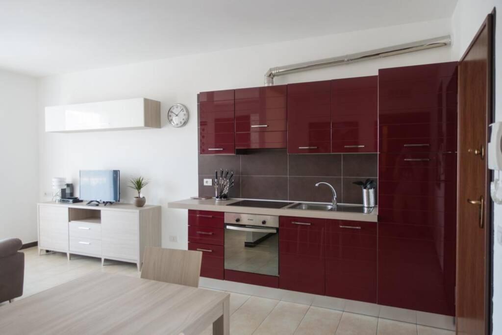 Apartment Victoria, Cozy Studio Flat Near Leonardo Academy 塞斯托卡伦代 外观 照片